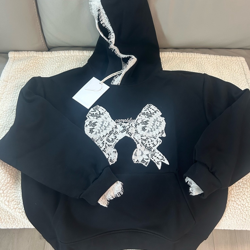 Aelfric Eden Black Top with White Lace Trim - Picture 3 of 4